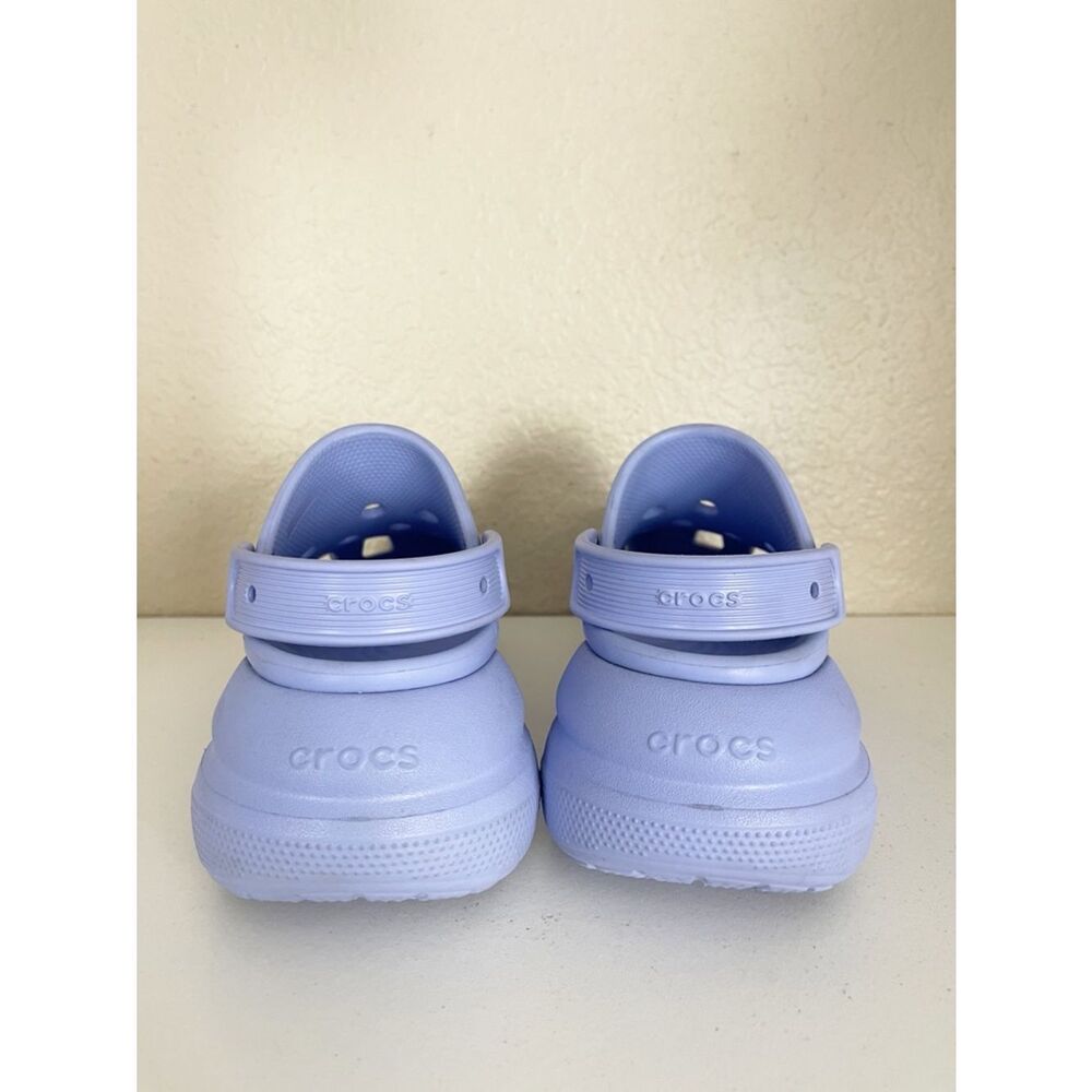 Crocs Classic Crush Clog Moon Jelly in Platform Clog in lavender - Picture 7 of 10